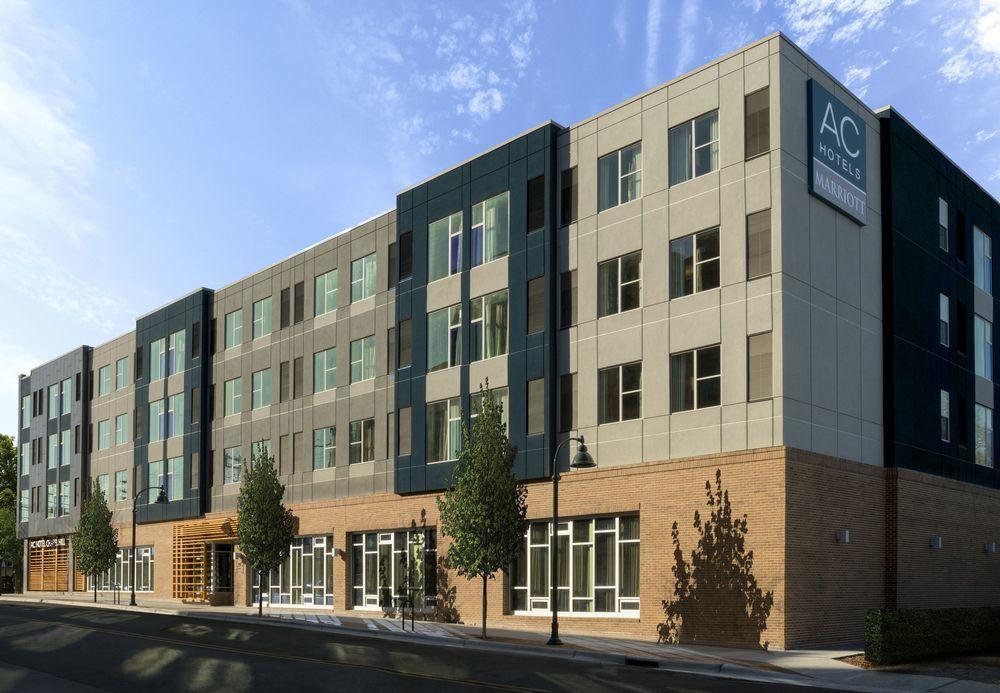 Ac Hotel By Marriott Chapel Hill Downtown Eksteriør billede